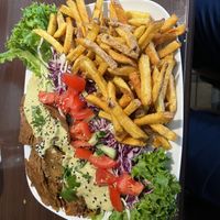 Gyros Teller  at Green Republic in Erfurt