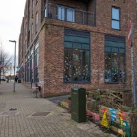  at Dee Caf Community Cafe in Reading