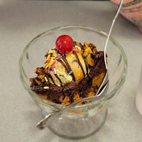 Dirty brownie sundae 🍨 at Sealevel City Vegan Diner in Wilmington