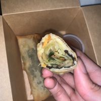 Egg rolls para llevar. Me gustaron    at Tea Fans in Santiago De Los Caballeros