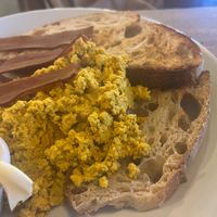 Tofu scramble and bacon at Hustle in Belfast