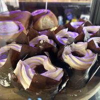 Victoria sponge cupcakes and cinnamon rolls  at Hustle in Belfast