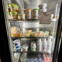 Vegan fridge  at Armazém Bem Estar in Nova Friburgo