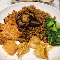kolo mee at V Taste Vegetarian Cafe in Johor Bahru