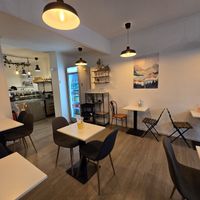 Interior at Poké GO in Brussels