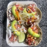 Veg tacos 4 for 20Q  at Tacos Los Peches in Flores