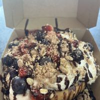 Blueberry Pie with strawberries & chocolate sauce 😁♥️👍🏾  at Cinnaholic  in Fayetteville