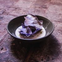 Crema de ajo  at Tierra Restaurante  in Sucre