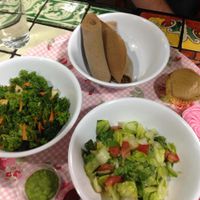Side plate has: Strawberry cupcake (gf), Carmel cupcake (gf), Timatam salad, Shimbra salad & gf injera at Azla Vegan in Los Angeles