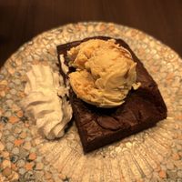 brownie with caramel ice cream  at 269 Two Six Nine in Frankfurt