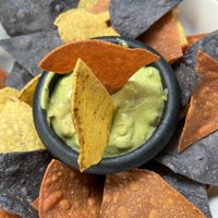 Nachos mit Guacamole  at Alebrijes in Frankfurt