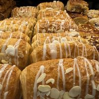 vegan apple danish  at Kamps in Frankfurt