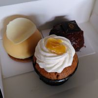 Lemon, carrot and chocolate treat at Momade Cupcakes in Brussels