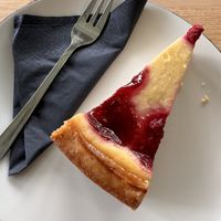 Käsekuchen   at Mayersche   in Cologne