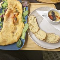  at Middle Bistrot in Milan