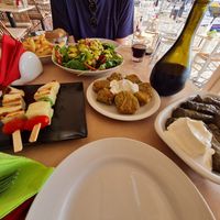 Melange végé-vegan at Glossitses in Crete
