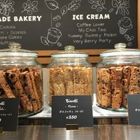 Biscotti at Down to Plant - Roppongi Hills   in Tokyo