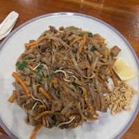 Tofu pad thai (no egg) at Hungry Veggies in Moalboal