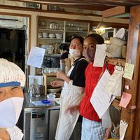 Friendly Service at Beach Muffin in Zushi