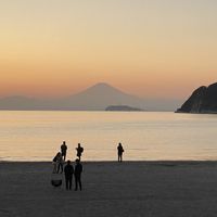 Near gorgeous views of Mt Fuji at Beach Muffin in Zushi