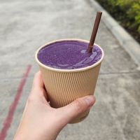 Blueberry smoothie at Beach Muffin in Zushi