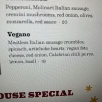 Description of the Vegano pizza   at paesanos in Sacramento