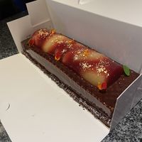 Bûche 1 (45€)  at Pepite in Brussels