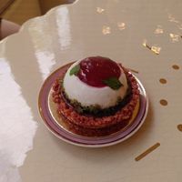 Strawberry and coriander leaf something  at Pepite in Brussels