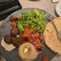 Vegan Meal Set, Falafel at plant more in Tokyo