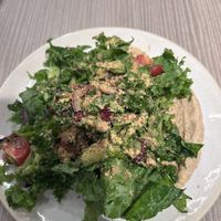 Salat mit Brokkoli  at plant more in Tokyo
