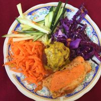 salad bar at Green Point in Cusco