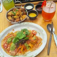 Parrillada vegana y ravioli at Green Point in Cusco