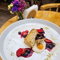 Vegan orange cake at Green Point in Cusco