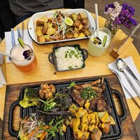 Lots of food at Green Point in Cusco