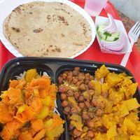 $7 standard platter at Dil-E Punjab Deli in New York City