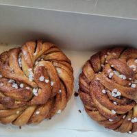 Vegan Kanelbullar to-go at Kaffe Bageri Stockholm in Wroclaw
