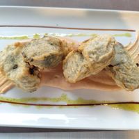 Espinacas en Tempura con mayonesa de chile chipotle at El Palaciu Pintu in Cangas De Onis