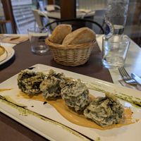 spinach tempura at El Palaciu Pintu in Cangas De Onis