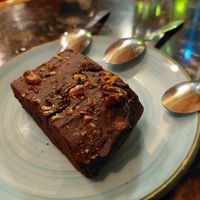 Dessert / brownie at Café de Ratas in Madrid