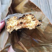 Millet wrapped in leaf at Xinxiang Snack Bar in Alishan