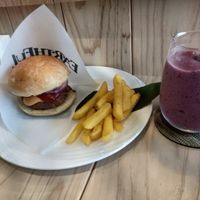  at Earthful Cafe Tokyo in Tokyo