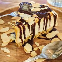 Cheesecake peanut butter (vegan) at Musa Cookery in 