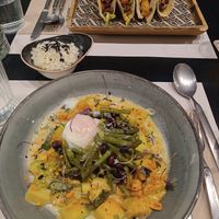 Curry e tacos at Disidente Restaurante Vegetariano in Valencia