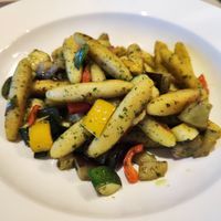 Schupfnudeln mit Gemüse und Bärlauchpesto at Mingers Hotel in Neuharlingersiel