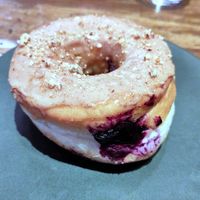 Donut at Les Tontons Veg - Paradis in Paris