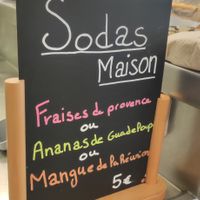 Home made sodas at Les Tontons Veg - Paradis in Paris