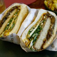 Tonton Katsu at Les Tontons Veg - Paradis in Paris