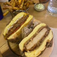   at Les Tontons Veg - Paradis in Paris