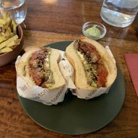 Burger Arlette  at Les Tontons Veg - Paradis in Paris