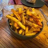 Fries at Les Tontons Veg - Paradis in Paris